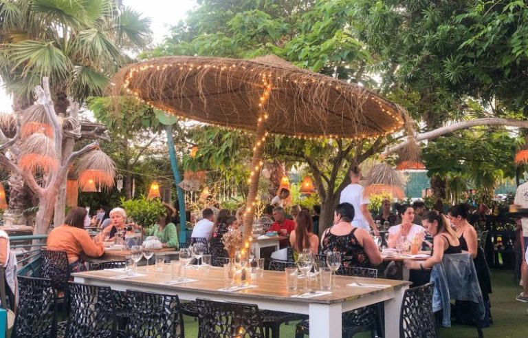 Noé - Bar A Tapas Et Plage Privée Hyères Menu
