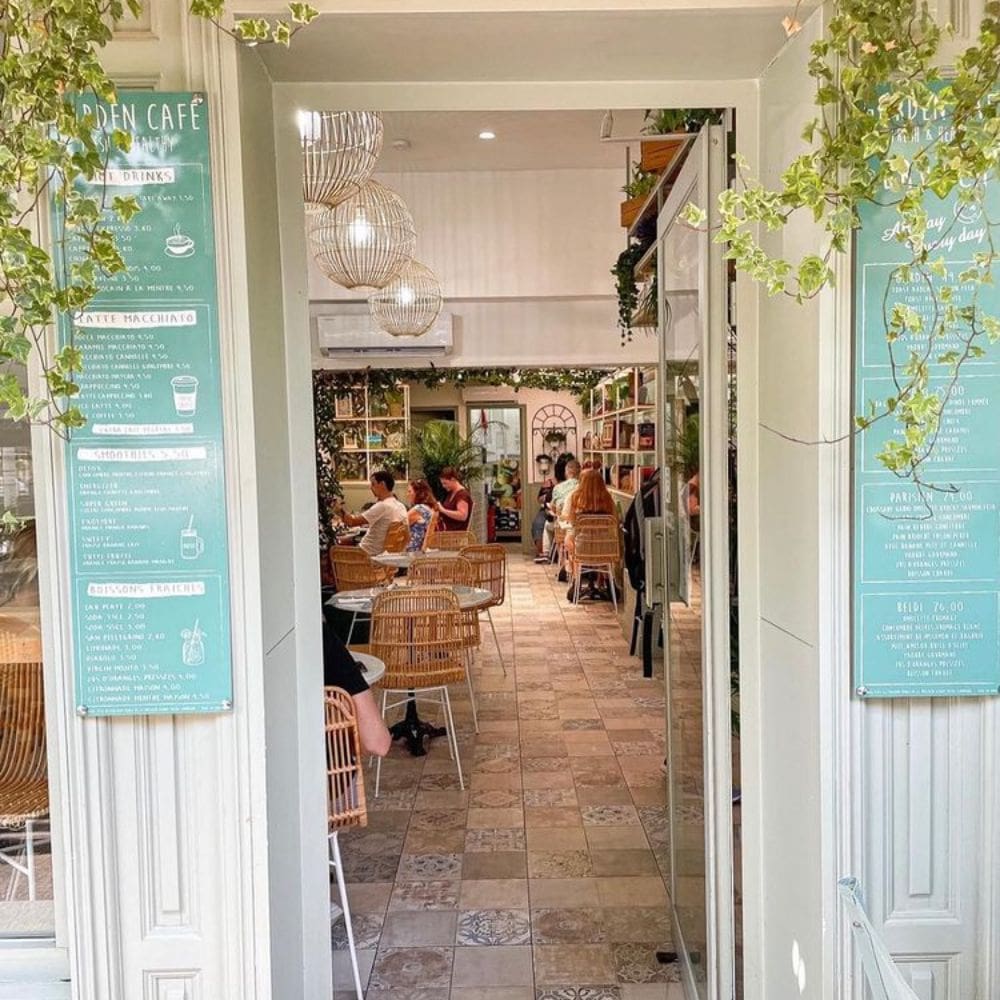 Garden café à Nice - Alpes-Maritimes